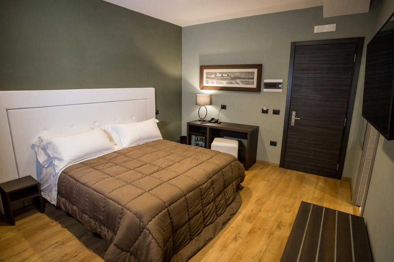 Hotel Europa Art Касерта Екстериор снимка